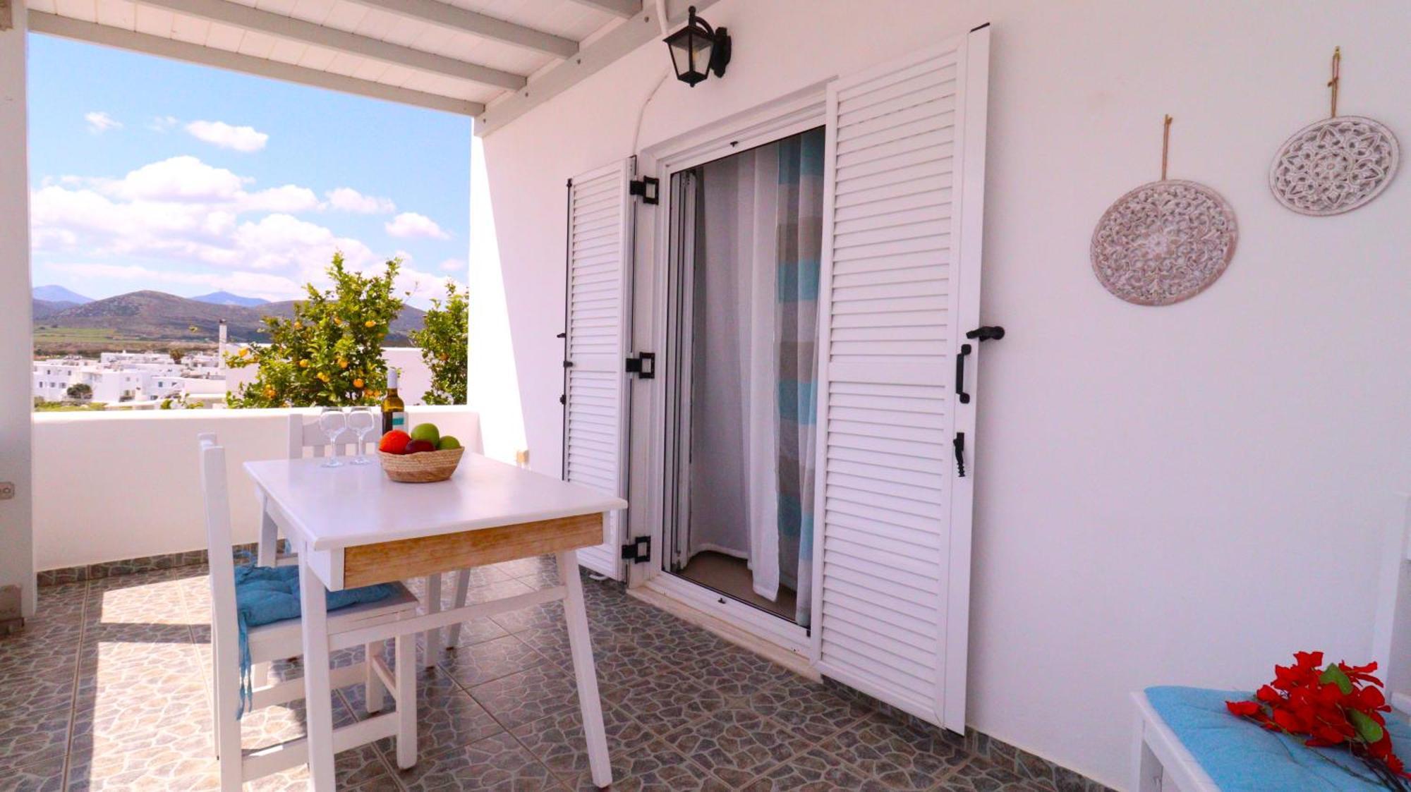 Lemon Tree Maisonette - Naoussa Paros Eksteriør billede
