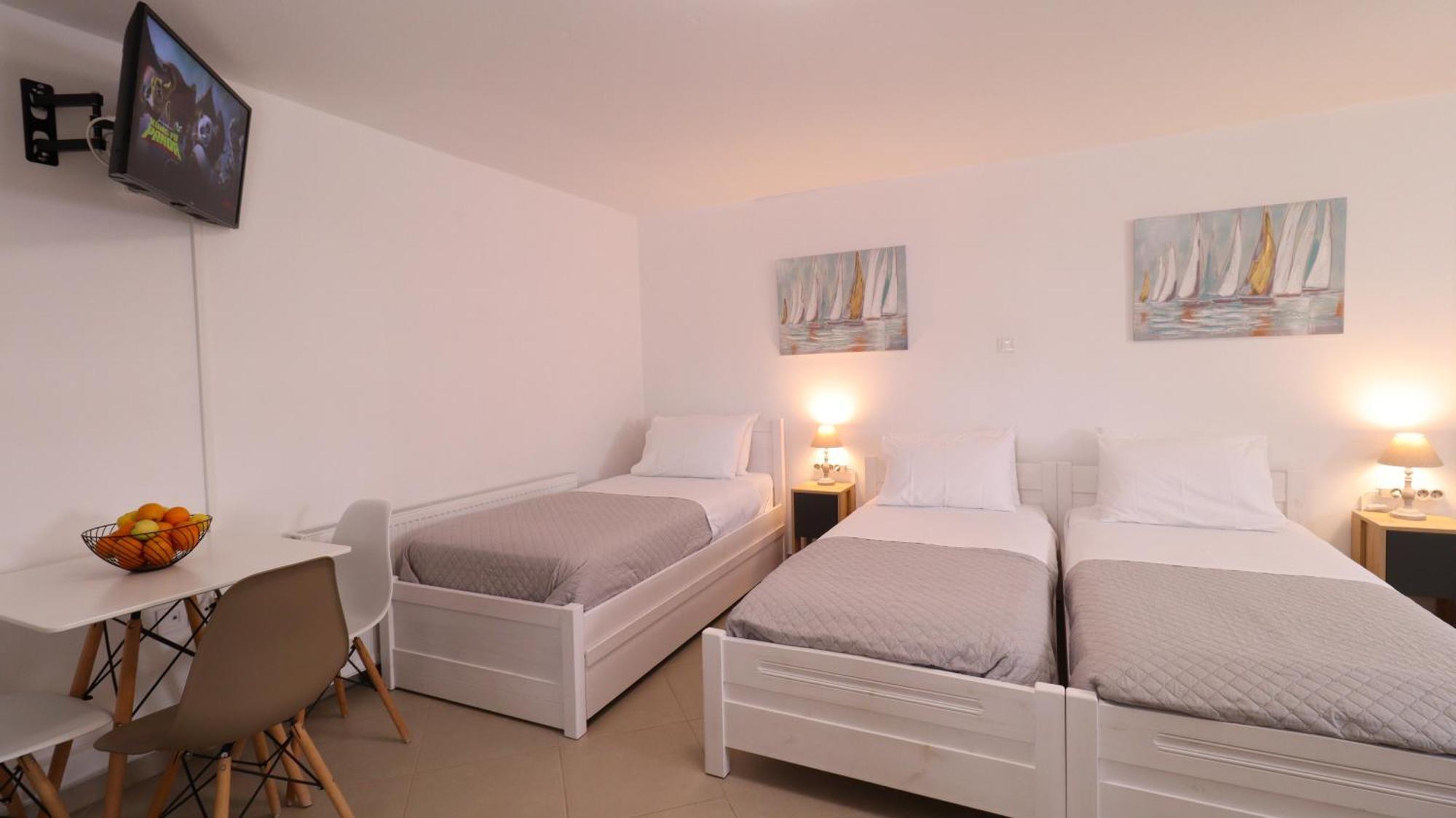 Lemon Tree Maisonette - Naoussa Paros Eksteriør billede
